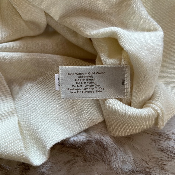 Boston Proper Cream Color Embroidered 3/4 Length Sleeve Sweater - Picture 6 of 7